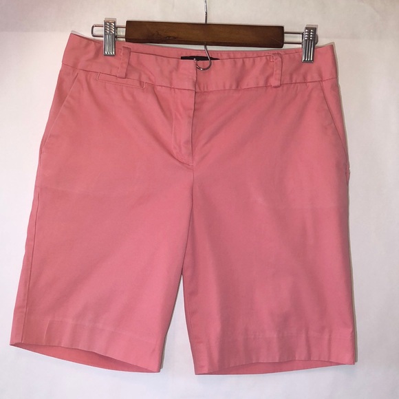Talbots 9'" flat front shorts sz 6p - Picture 2 of 4